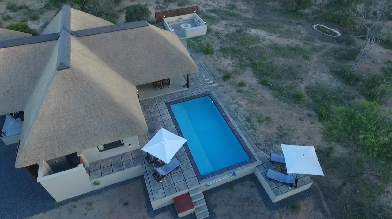 Hidden 2-Bedroom Gem In A Quiet Wildlife Estate Худспрут Экстерьер фото
